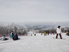-中旅松花湖滑雪场