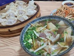 -清真·白家牛肉罩火烧老店(育才街店)