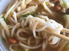 -龙记桂林米粉(财满街店)