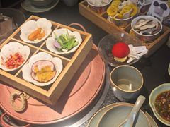 -菌自由丨野生菌火锅特色庭院餐厅(丽江古城店)