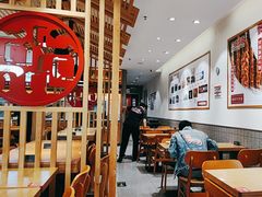 -南城香·饭香串香馄饨香(青年路店)