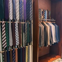 -优刻西服西装定制(金轮国际广场店)