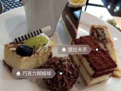 -青岛颐海花园酒店总店·自助餐厅