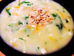 -老雒阳面馆·水席(洛宁高速路口店)