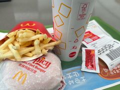 -麦当劳(深圳北站高铁店)