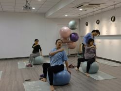 -爱尔乐美孕产瑜伽·普拉提