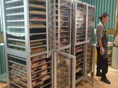 -奈雪的茶(亨特国际广场店)