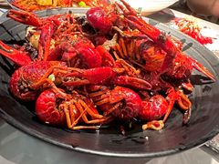 -巴厘龙虾·榜首油焖大虾(音乐学院·沿江酒馆店)