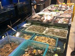 -侬佳蒸菜馆(听潮店)