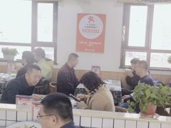 大堂-八两八金·莱芜特色炒鸡(市南漳浦路店)
