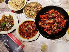 -巴厘龙虾·榜首油焖大虾(音乐学院·沿江酒馆店)