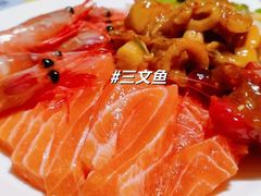 -金马门国际美食百汇(珞喻路店)