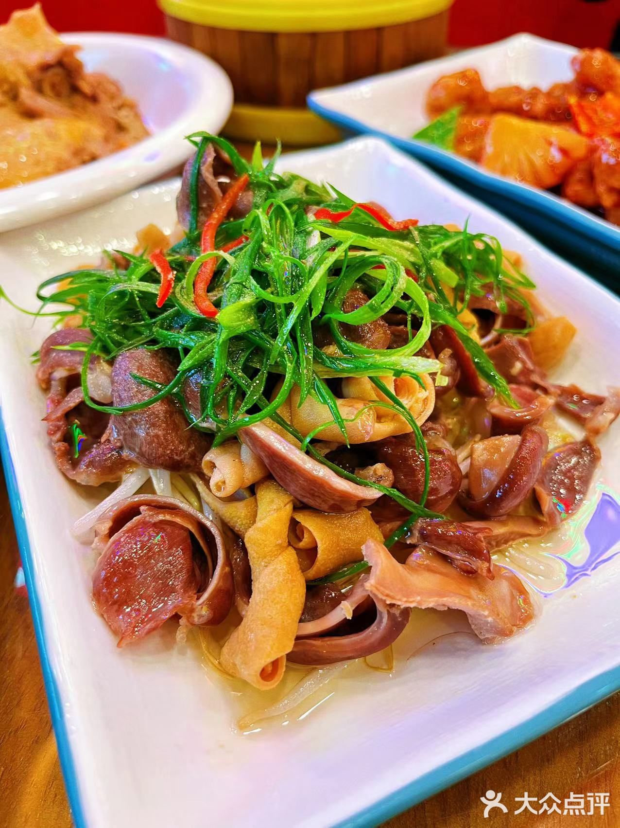 《向往的生活》里的彩灯原来这么好吃❗难怪黄老师一直都想炖了它