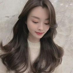 -时尚殿堂明星门店
