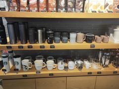 零售区-星巴克(北京长安商场店)