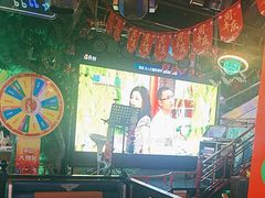 -路边边.炒菜烧烤.音乐餐厅(良乡长虹店)