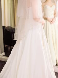 -Lady  Jane高端婚纱礼服馆