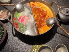 -三出山火锅(南京万象天地店)