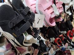 -BIGOFFS 超级折扣(仁恒伊势丹店)