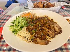 -鼓楼吃面·肉啃肉(南锣鼓巷店)