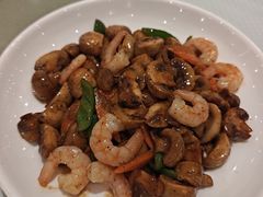 黑椒鲜虾焗蘑菇-新洪记·丽久饭店(铁西店)