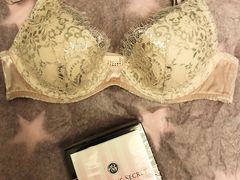 -Victoria's Secret(杭州湖滨银泰in77店)