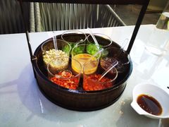 -八珍玉食鸡煲·打边炉(印象城店)