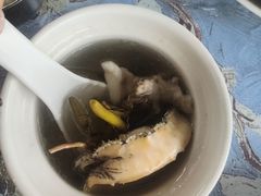 石橄榄炖鲍鱼-海市蜃楼花园主题餐厅(石顶店)