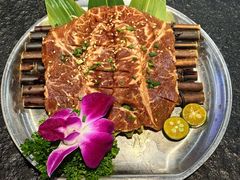 -明洞阿姨·韩式酱蟹烤肉·创意料理(望京1988创始店)