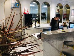 -Fridi Patisserie Cafe