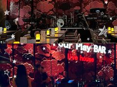 -FOUR PLAY BAR