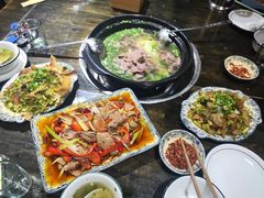 -乐山食古香跷脚牛肉