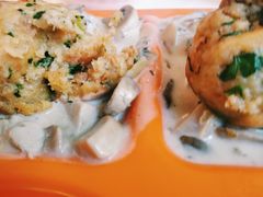 -同济大学本部学苑饮食广场