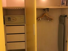 衣柜-丽柏酒店(上海广场长城店)