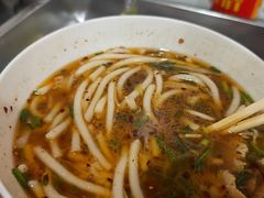 -老贵阳全牛粉(尚义路店)