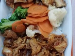 辣白菜猪肉鱼香肉丝双拼饭-吉野家(秀谷店)