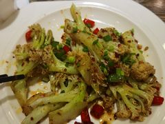 -范二妹独特烧烤夜宵城(宜宾总店)
