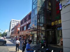 -解放路步行街                