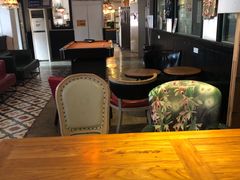 -拖板鞋咖啡旅行酒店(春熙路地铁站店)
