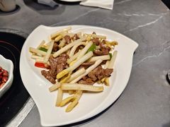 -崴海渔村(虹梅路店)