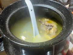 -崂山水果园农家宴(泉水鸡店)
