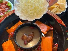 -三江两海老火锅(北京首店)