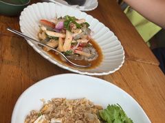 -Kub Kao Kub Pla (Terminal21)