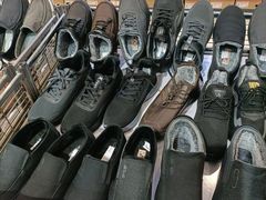 -云柏鞋业(十里堡店)