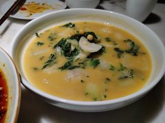 -初蓉丨遇见新川菜(亲贤街荣耀店)