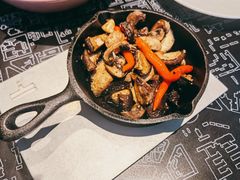 橄榄油香煎蘑菇-TIAGO HOME KITCHEN(朝阳大悦城店)