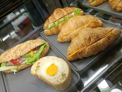 现烤火腿芝士可颂三明治-星巴克臻选(周浦万达店)