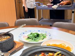 -梅利汴京烤鸭•开封豫菜地标店(东大街店)
