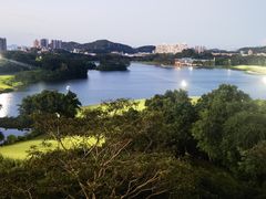 -深圳隐秀山居酒店