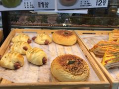 -华荣西饼屋(永护店)